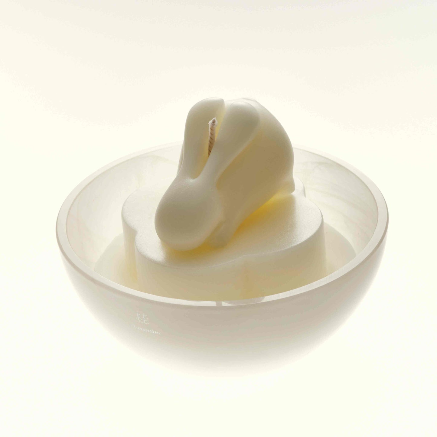【NEW】DROP OF MOON SCENTED MOON RABBIT CANDLE - Autumn Limited