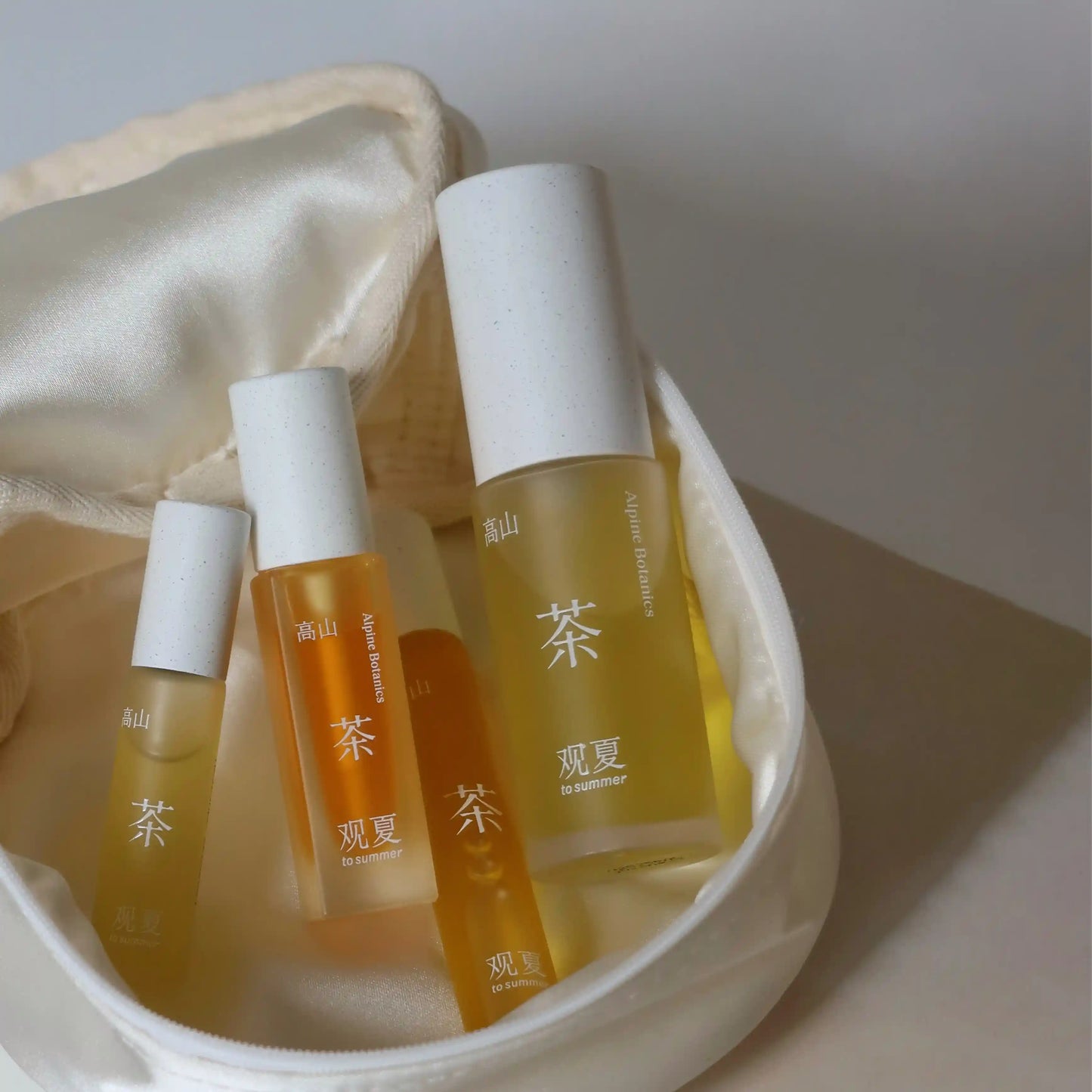 【NEW】EMOTIONAL WELL-BEING MOONLIT POUCH - Autumn Limited
