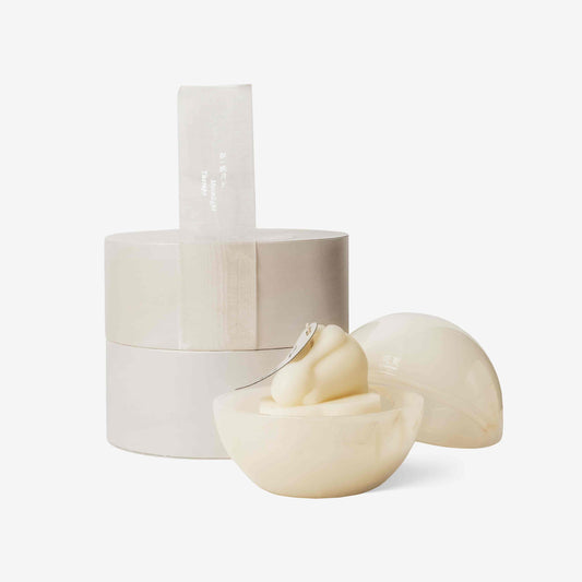 【NEW】SEASONAL OSMANTHUS SCENTED MOON RABBIT CANDLE - Autumn Limited